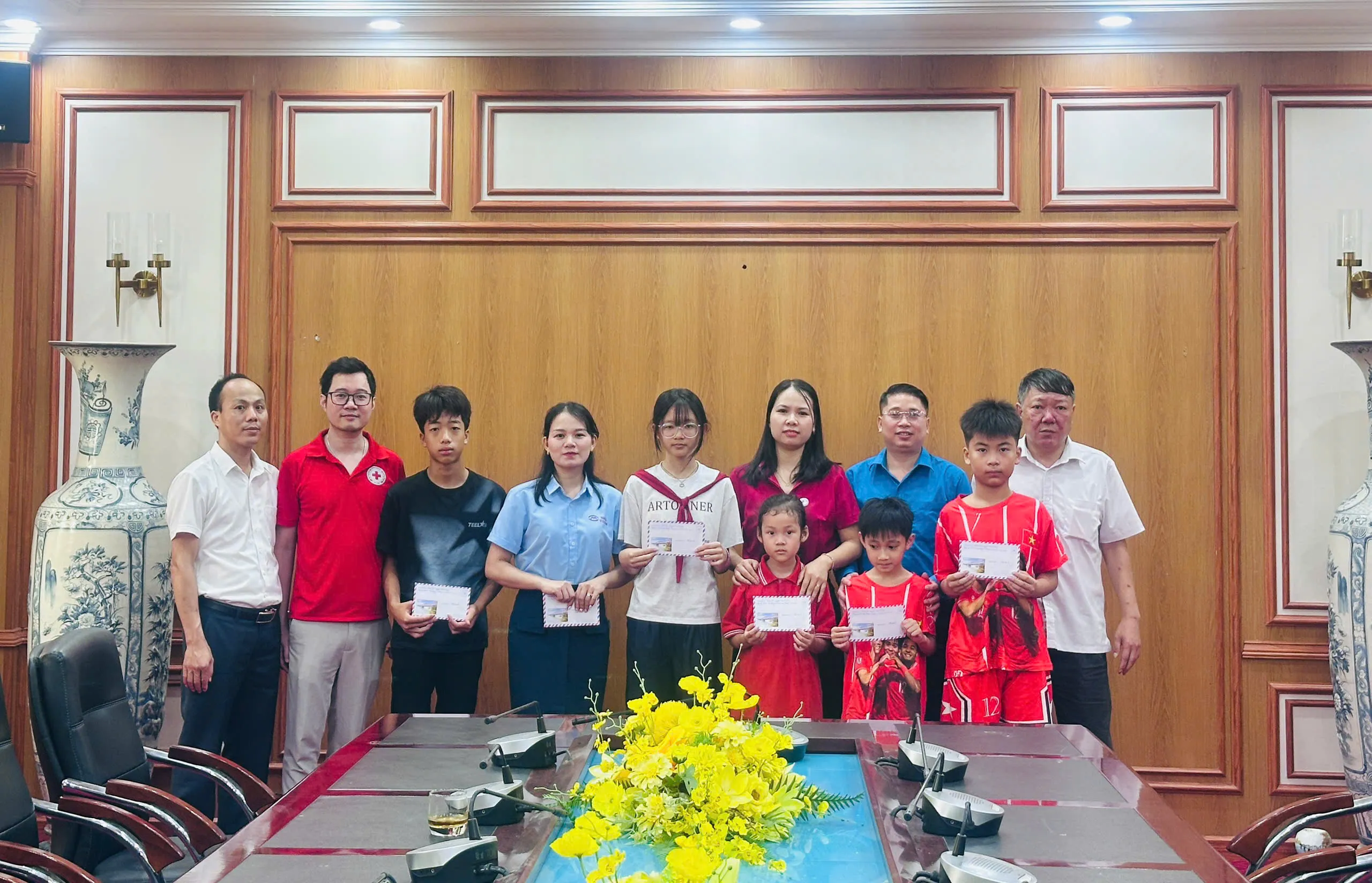 MANSA Việt Nam Đồng Hành Cùng Chương Trình Trao Quà Quốc Tế Thiếu Nhi 1/6